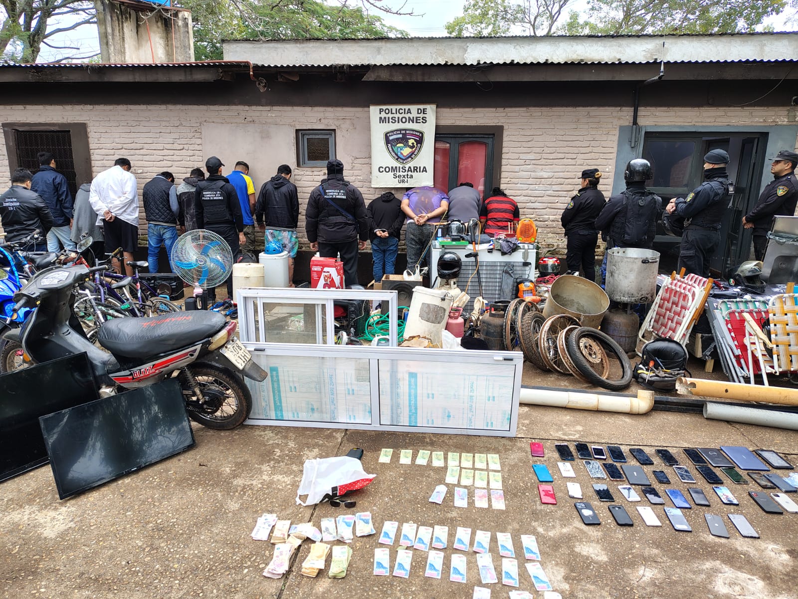 Desmantelaron una red criminal en Posadas: hay 9 detenidos y más de 300 objetos robados incautados